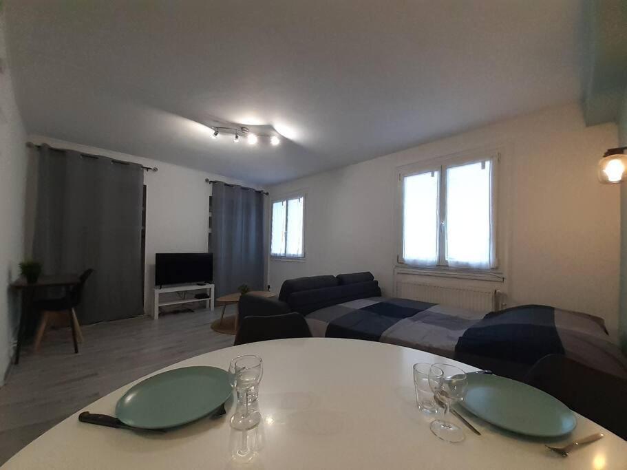 Ferienwohnung Beau T1 2 Personnes Bergson Saint-Etienne  Exterior foto